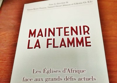 06072018 livre maintenir flamme imagette